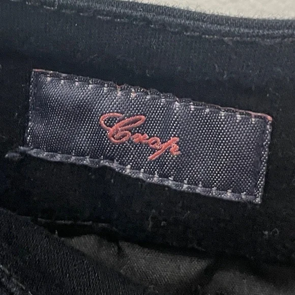 St. John’s Bay Black Crop Capri - Picture 7 of 7